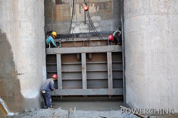 苏尼特左专业深耕喷漆翻新领域